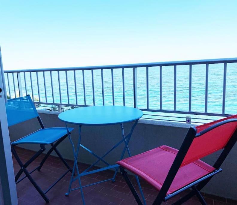 Appartement En Bord De Mer Pietranera Exterior foto